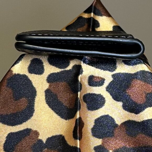 Thea Slim Card Case - Picture 5 of 6